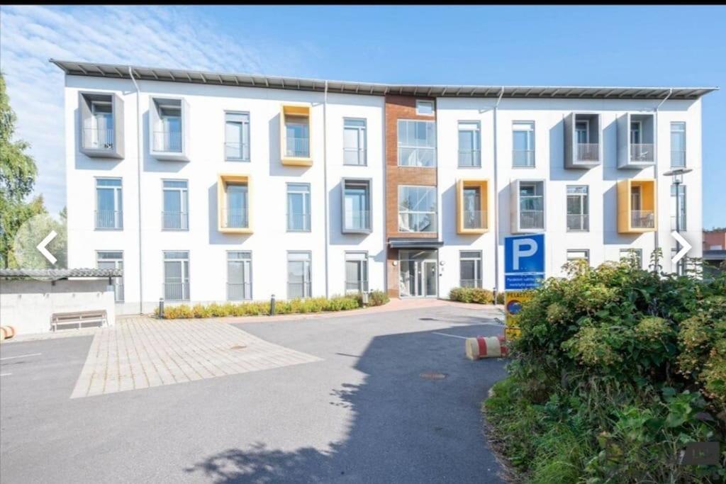 Cozy Penthouse Loft - Near The Airport Apartman Vantaa Kültér fotó