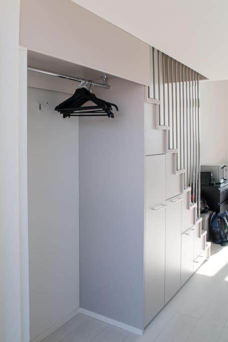 Cozy Penthouse Loft - Near The Airport Apartman Vantaa Kültér fotó